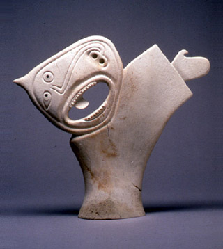 Sculpture ronde-bosse de l'Inuit Karoo Ashevak
